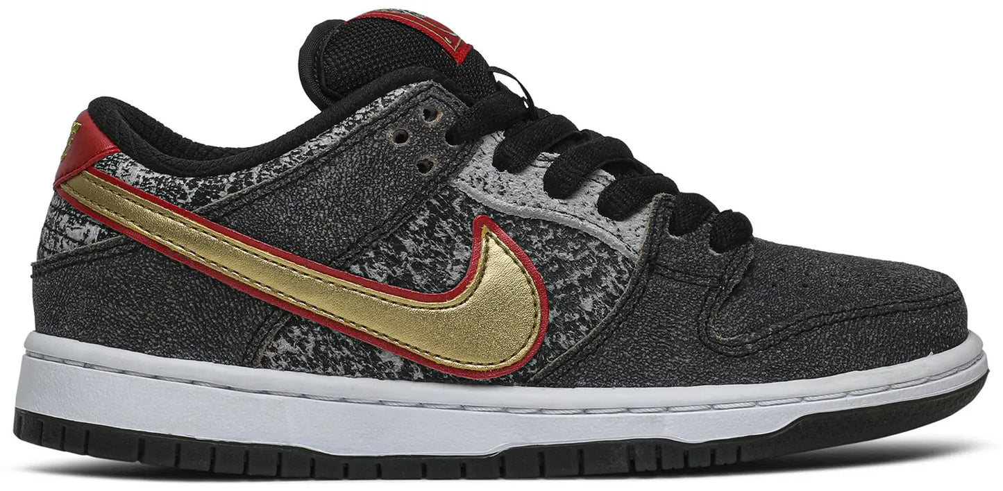Nike SB Dunk Low Beijing Metallic Gold