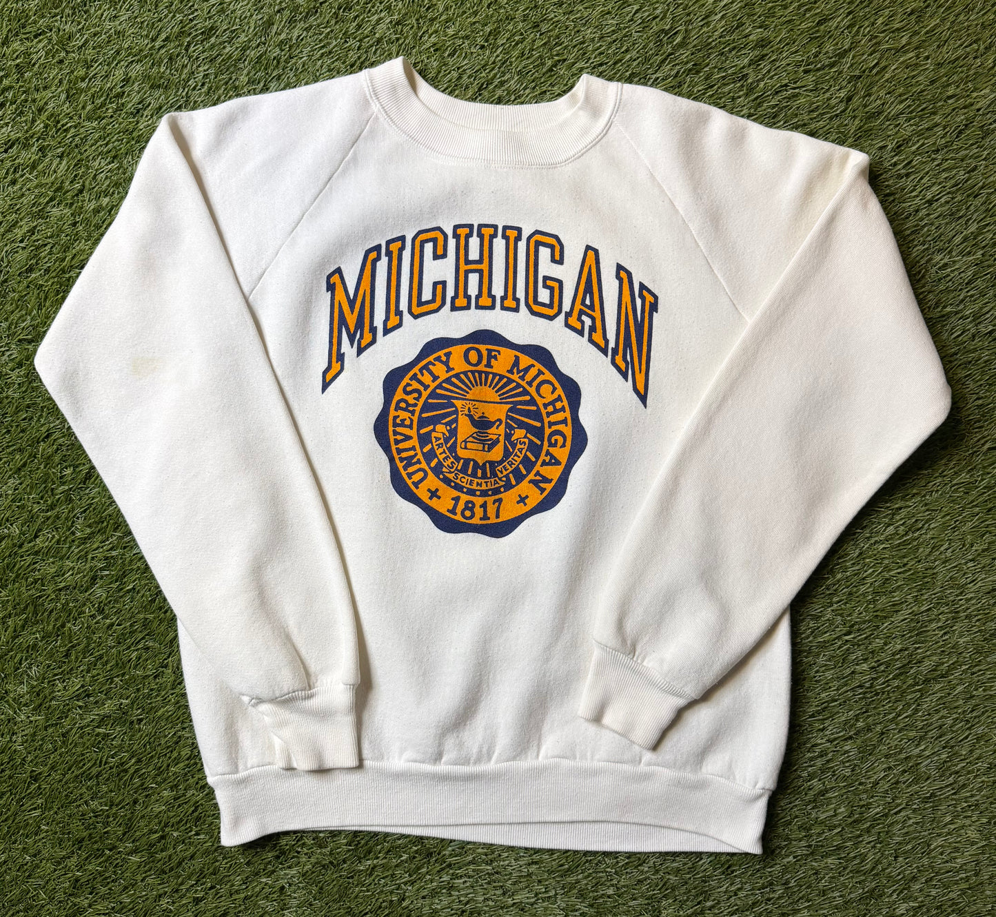 Vintage U of M Crest Crewneck