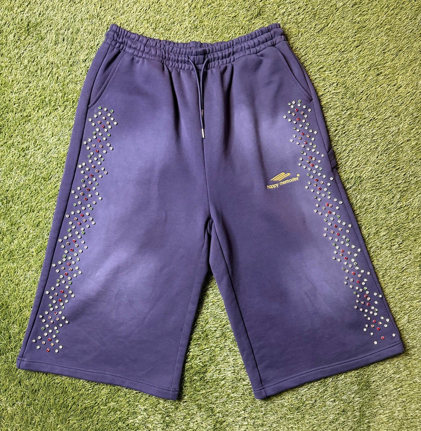 HMDD 3/4 Jewel Shorts