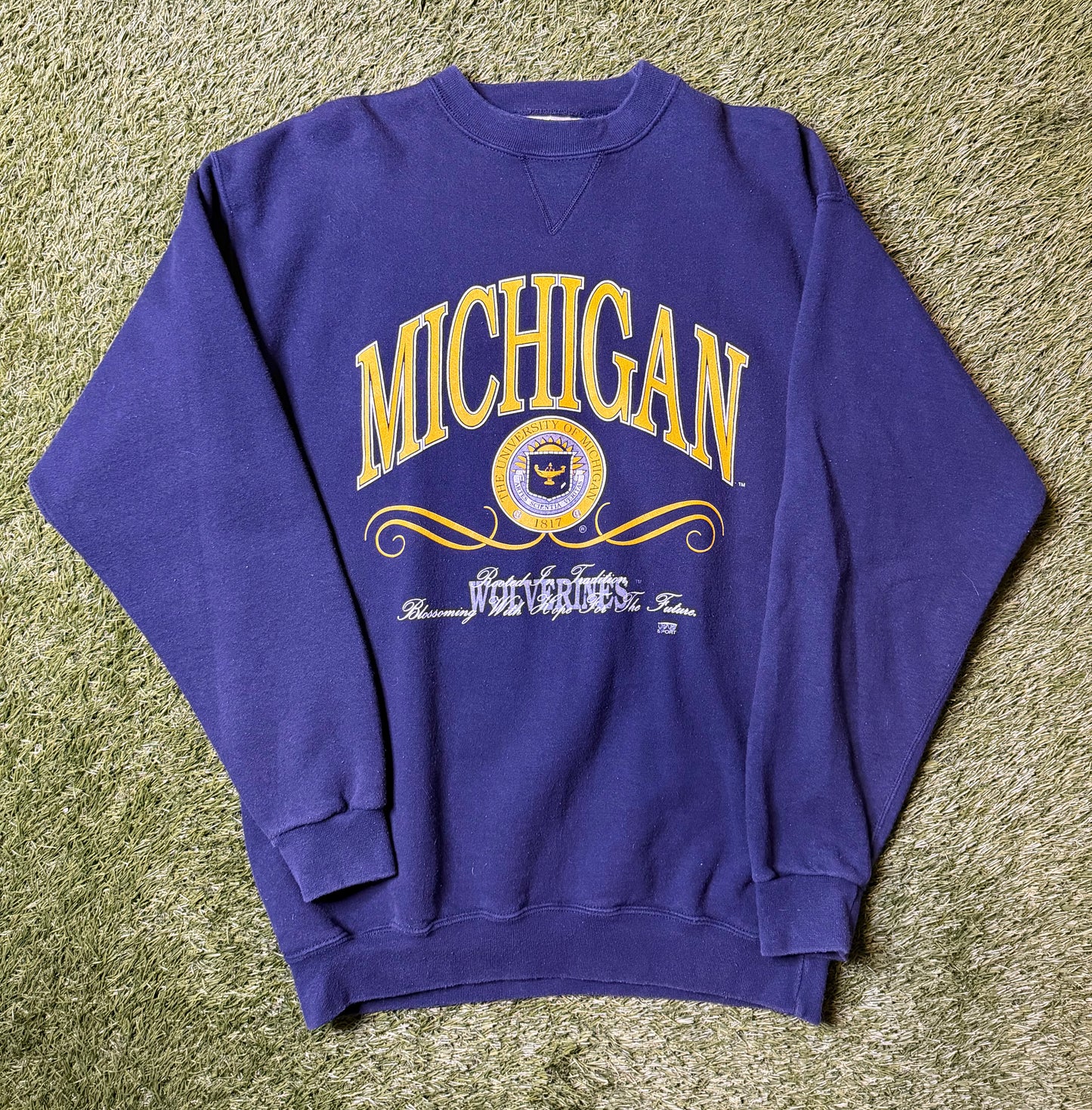 Vintage UofM Traditions Crewneck