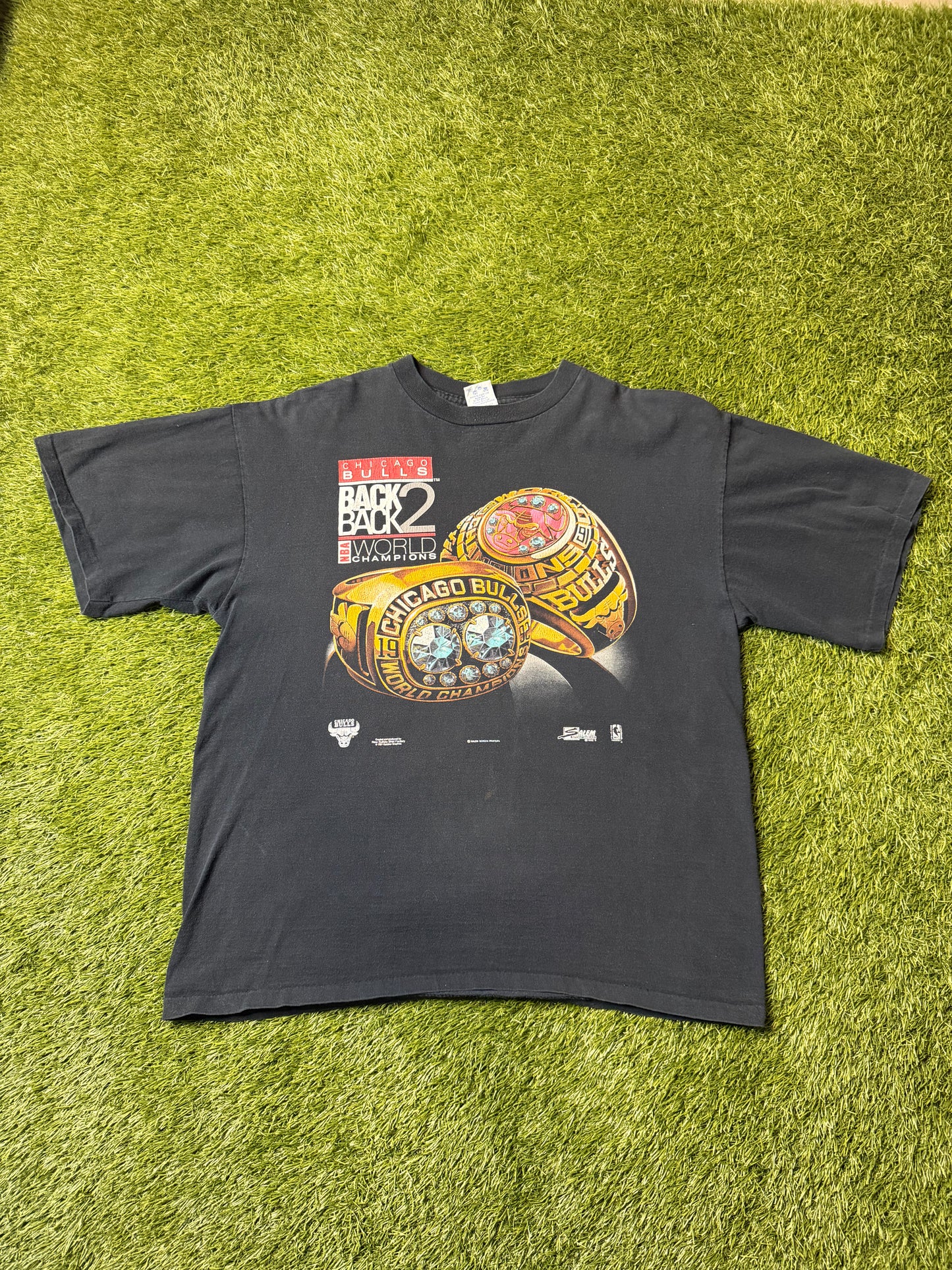 Vintage Chicago Bulls B2B World Champs T Shirt