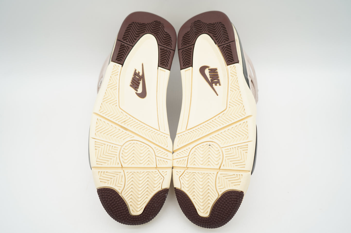 Jordan 4 Retro OG SP A Ma Maniére While You Were Sleeping (Women's)