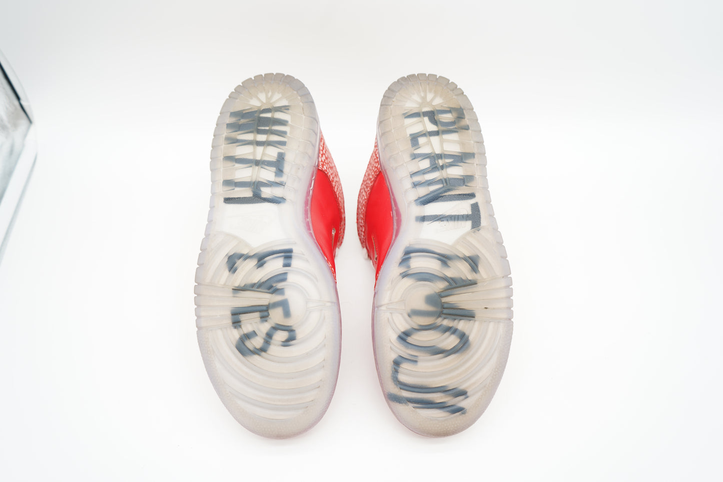 Nike SB Dunk Low Stingwater Magic Mushroom