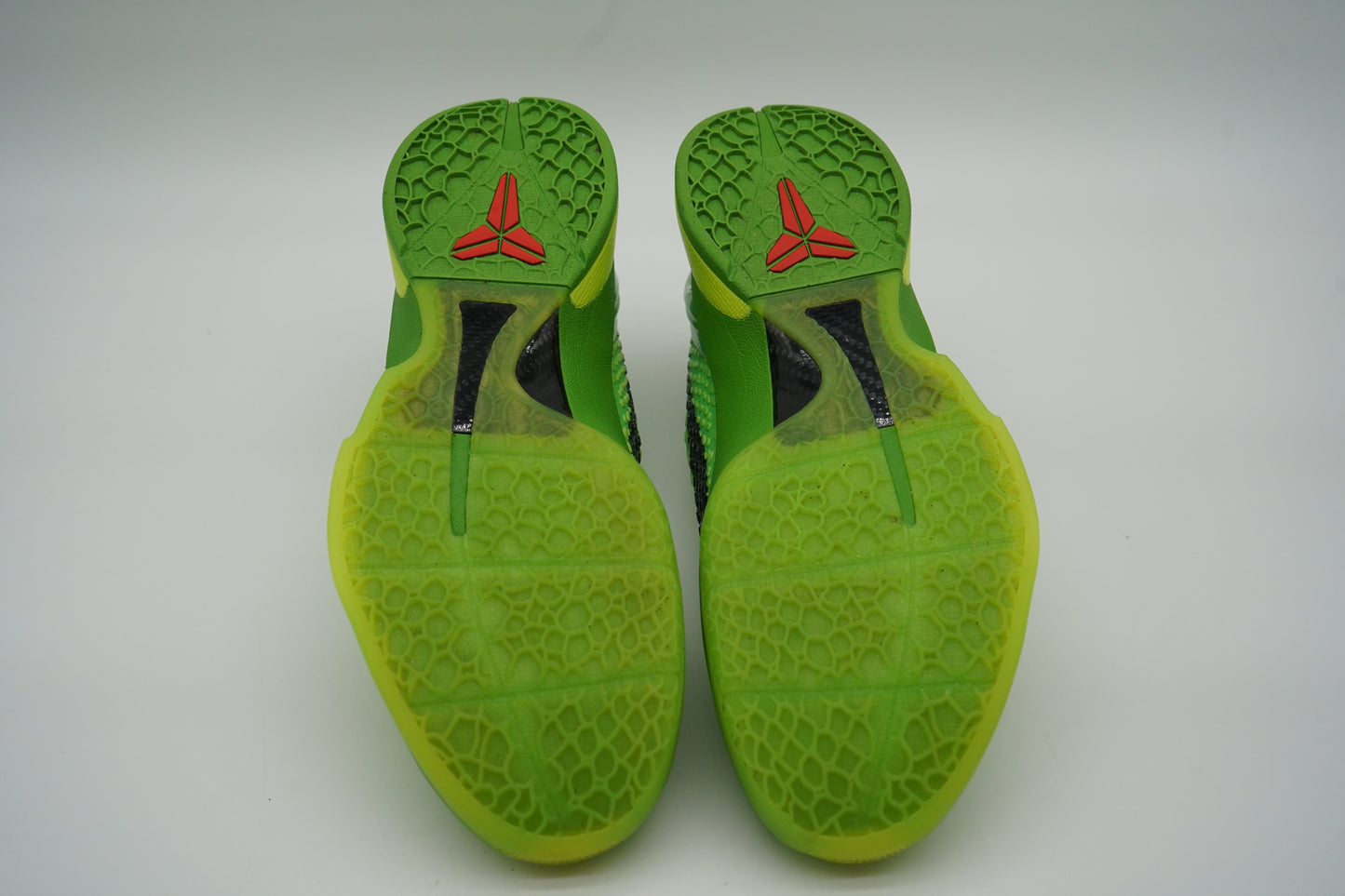 Nike Kobe 6 Protro Grinch (2020)