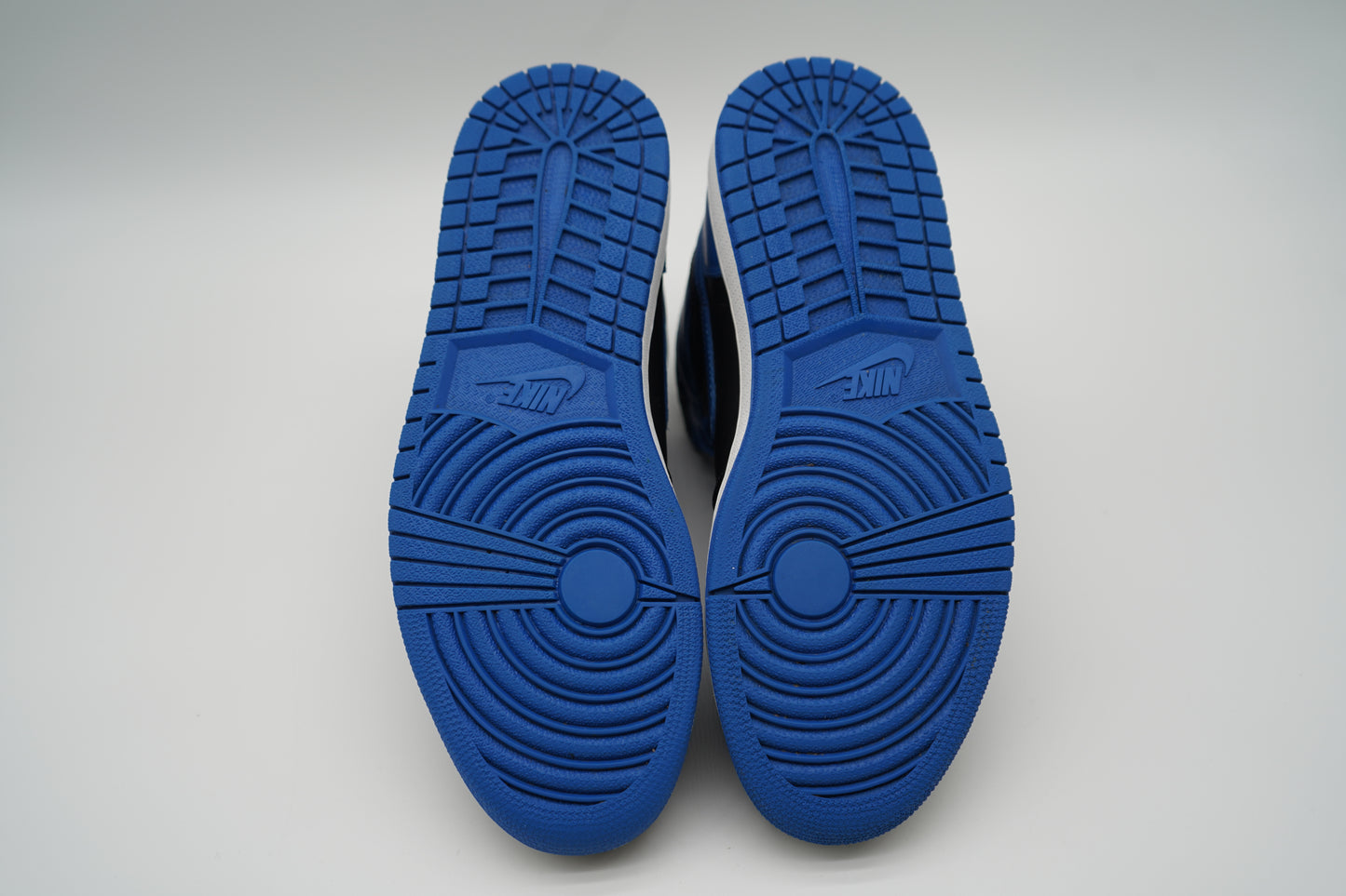 Jordan 1 Retro Royal (2017)