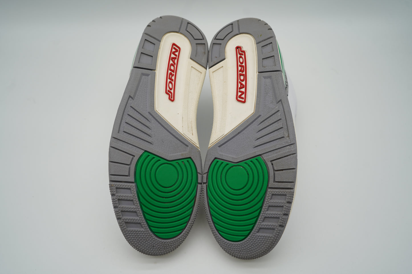 Jordan 3 Retro Lucky Green (Women's)