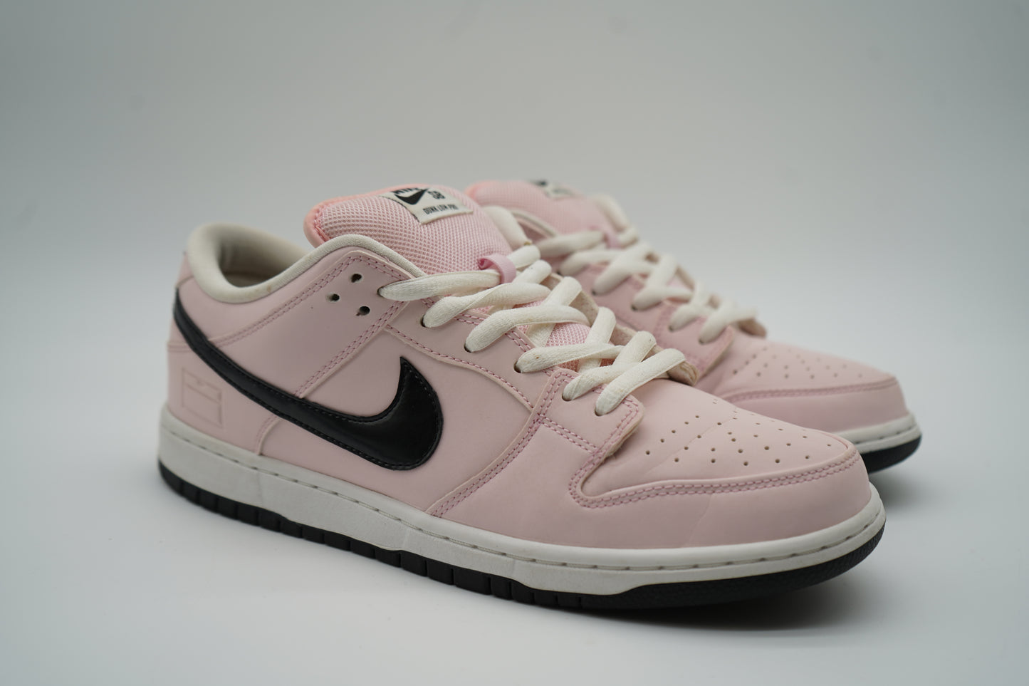 Nike SB Dunk Low Pink Box