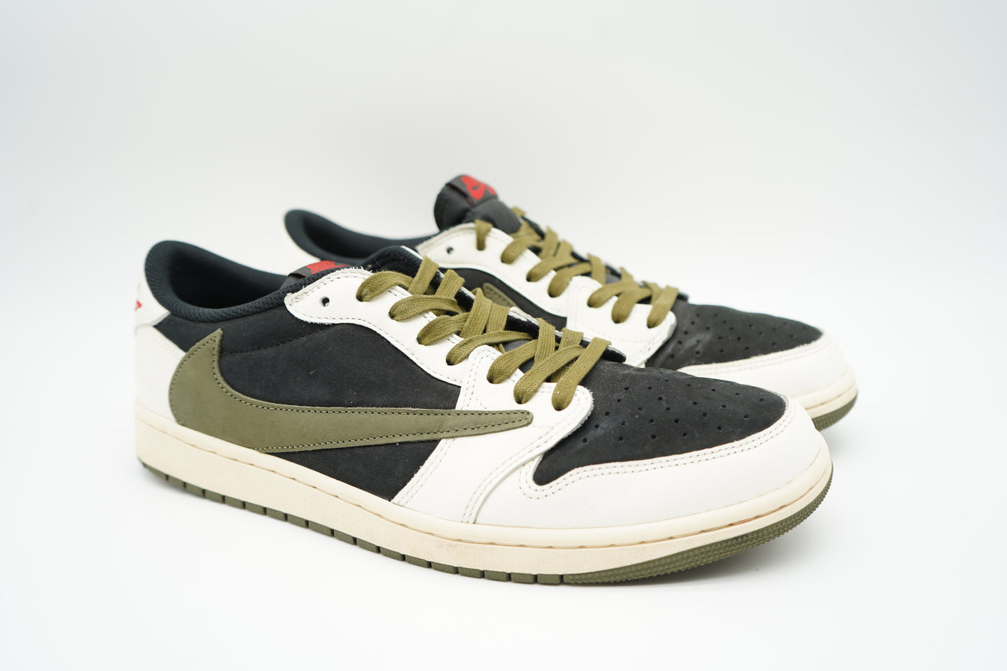 Jordan 1 Retro Low OG SP Travis Scott Olive (Women's)