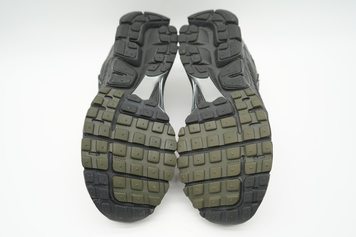 Nike Zoom Vomero 5 Black Sequoia