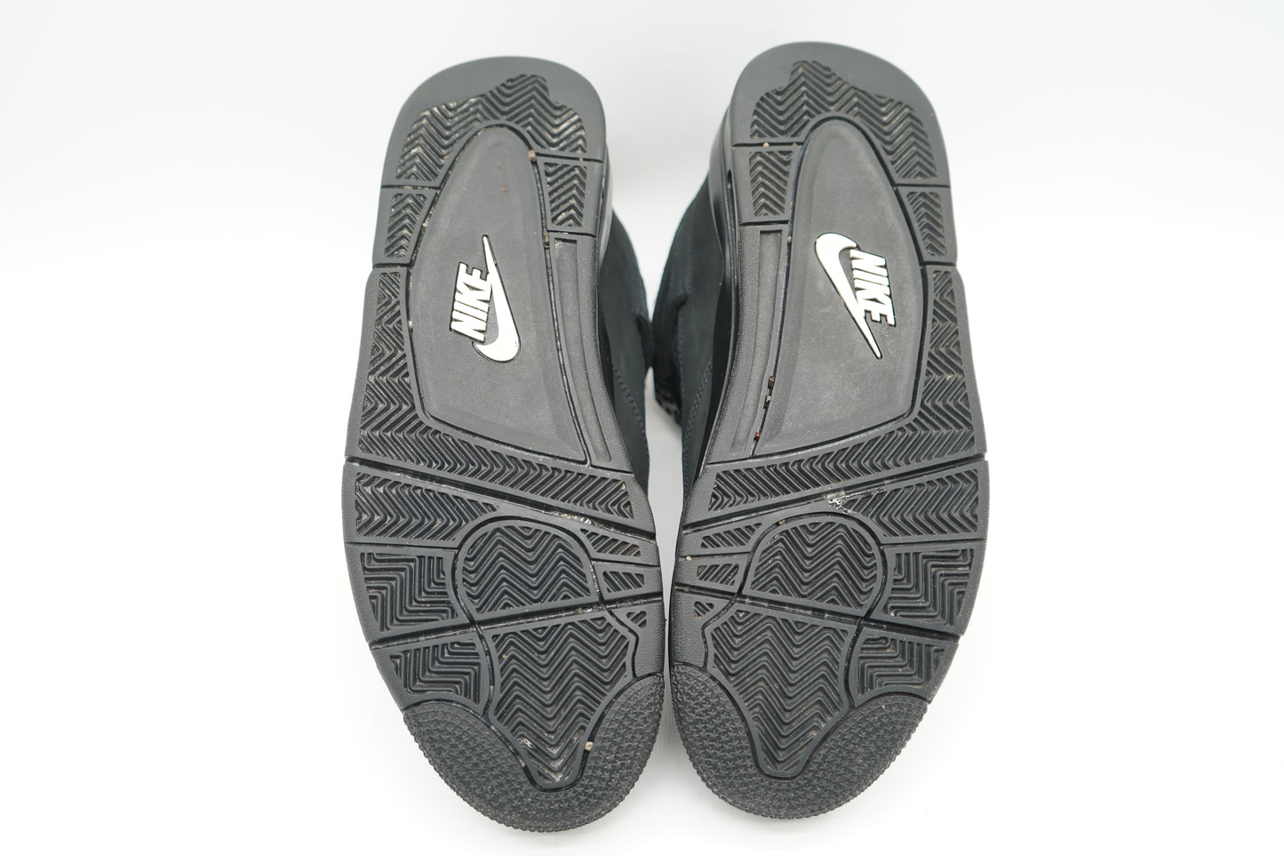 Jordan 4 Retro Black Cat (2025)