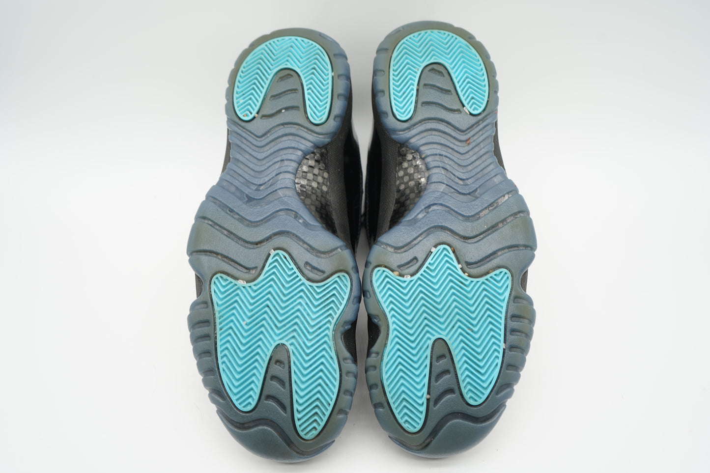 Jordan 11 Retro Gamma Blue (2025)