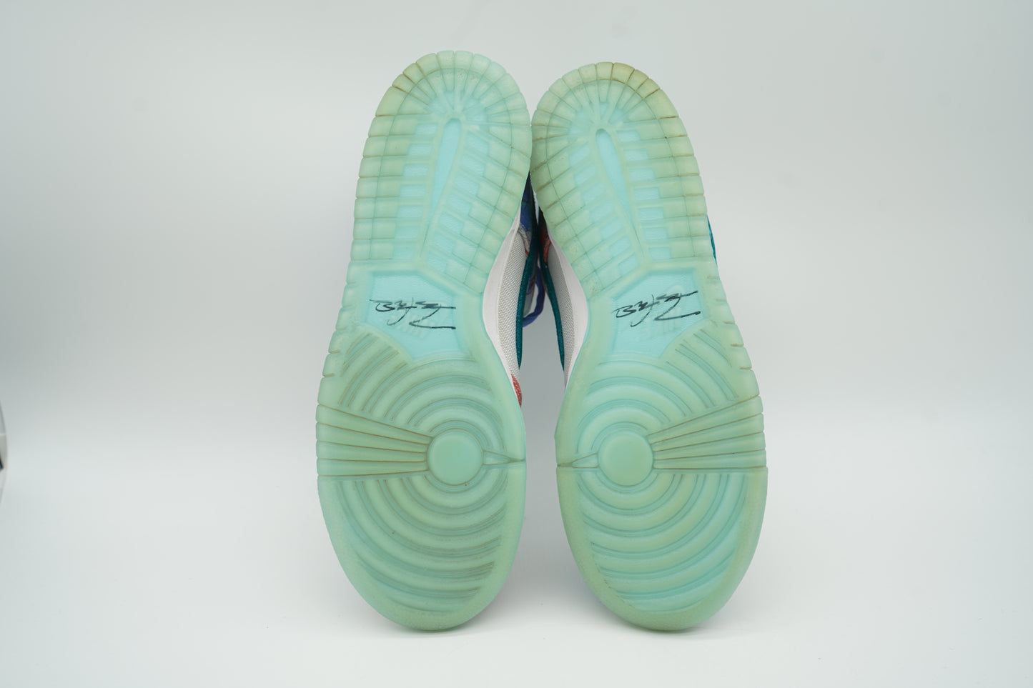 Nike SB Dunk Low Futura Laboratories Bleached Aqua