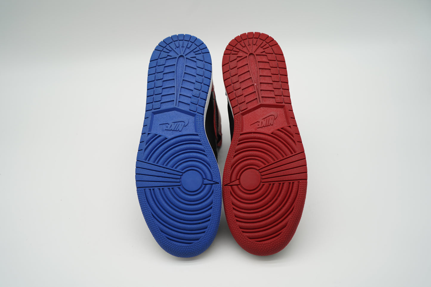 Jordan 1 Retro Top 3 (GS)