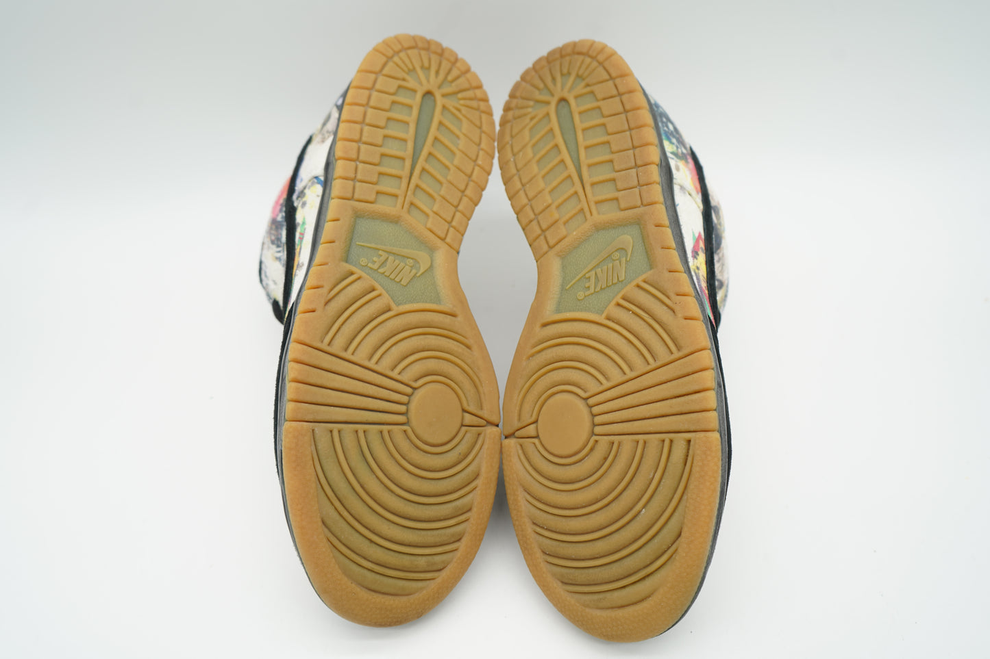 Nike SB Dunk Low Supreme Rammellzee