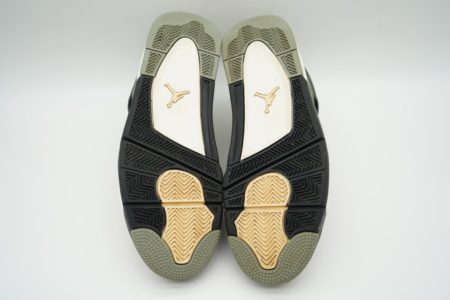 Jordan 4 Retro SE Craft Medium Olive