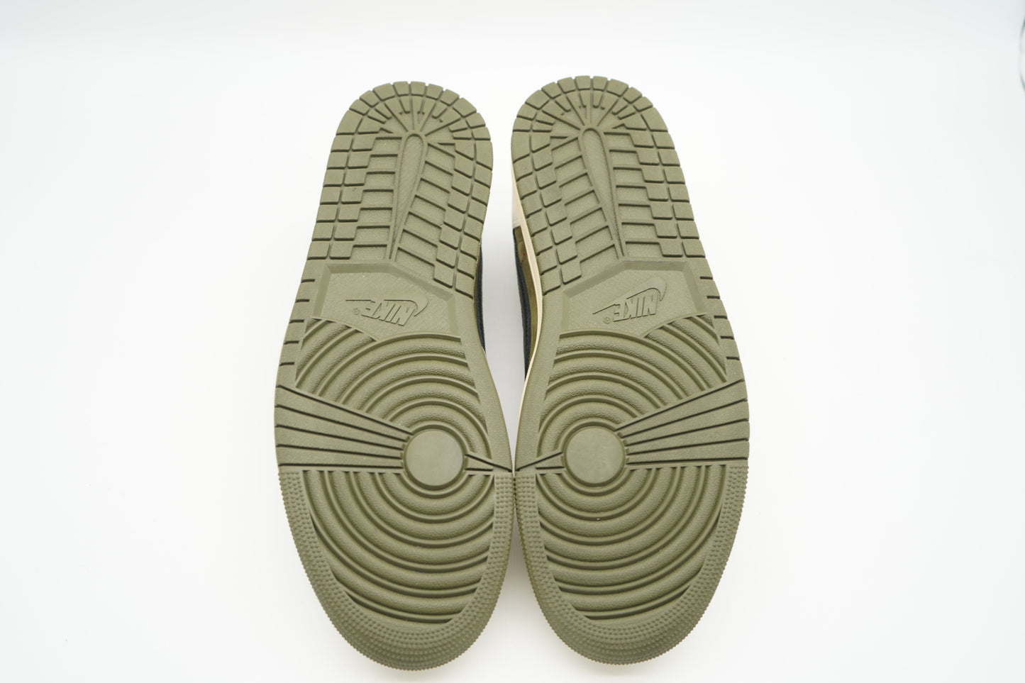 Jordan 1 Retro Low OG SP Travis Scott Medium Olive