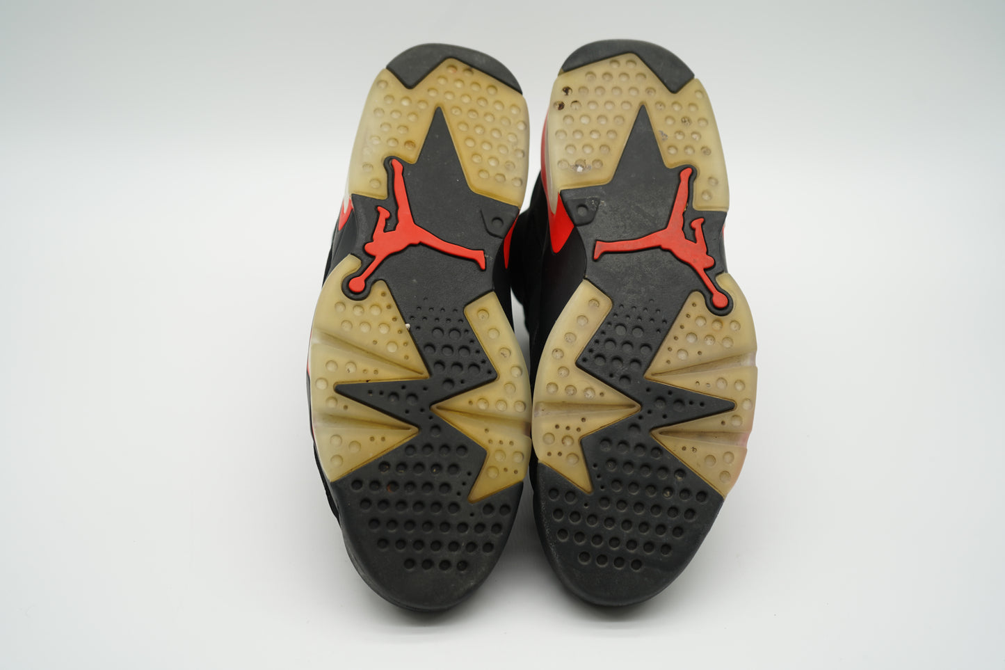 Jordan 6 Retro Black Infrared (2019)
