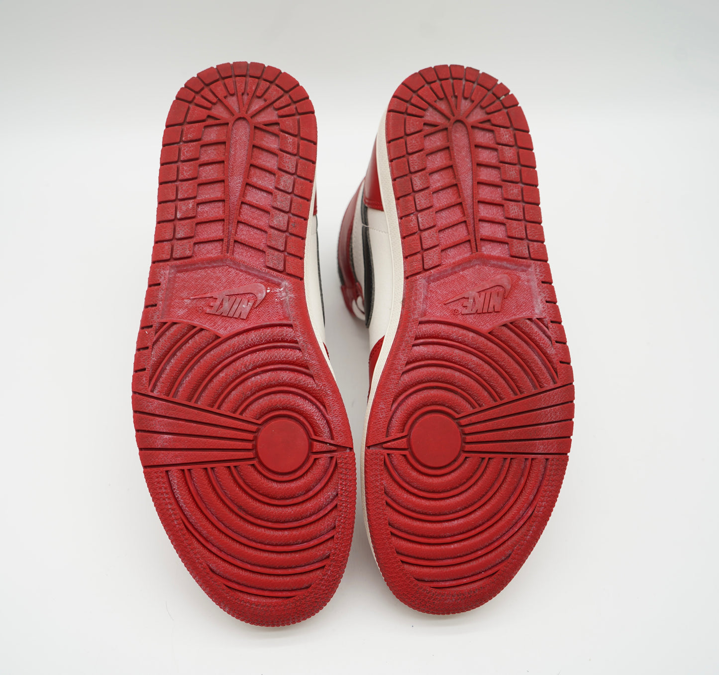 Jordan 1 Retro High OG Chicago Lost and Found