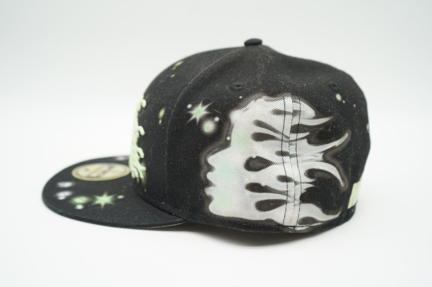 Hellstar NY Fitted Graffiti Hat