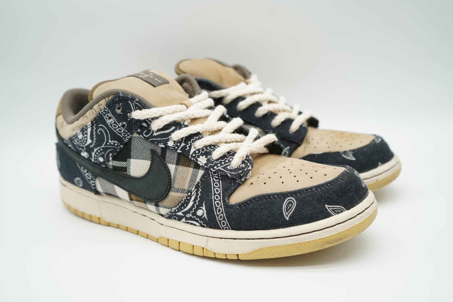 Nike SB Dunk Low Travis Scott