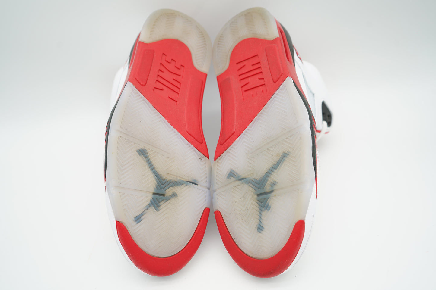 Jordan 5 Retro Fire Red Black Tongue (2025)