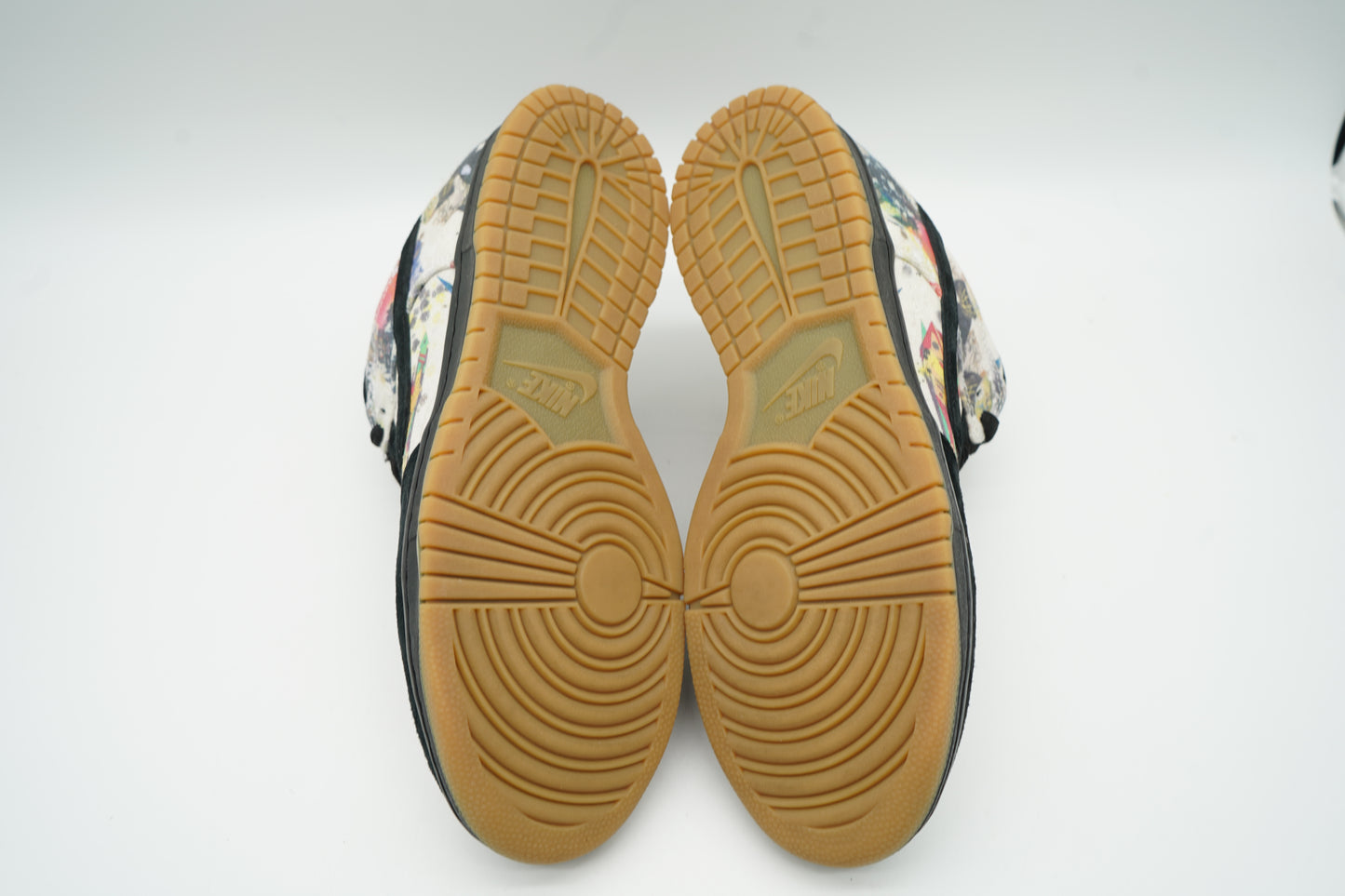 Nike SB Dunk Low Supreme Rammellzee