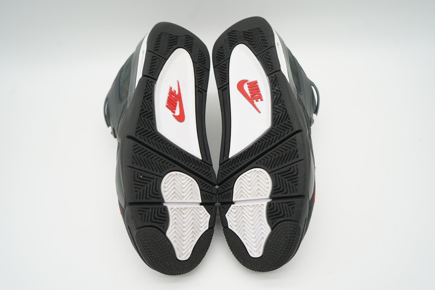 Jordan 4 RM SP Nigel Sylvester Driveway Grey