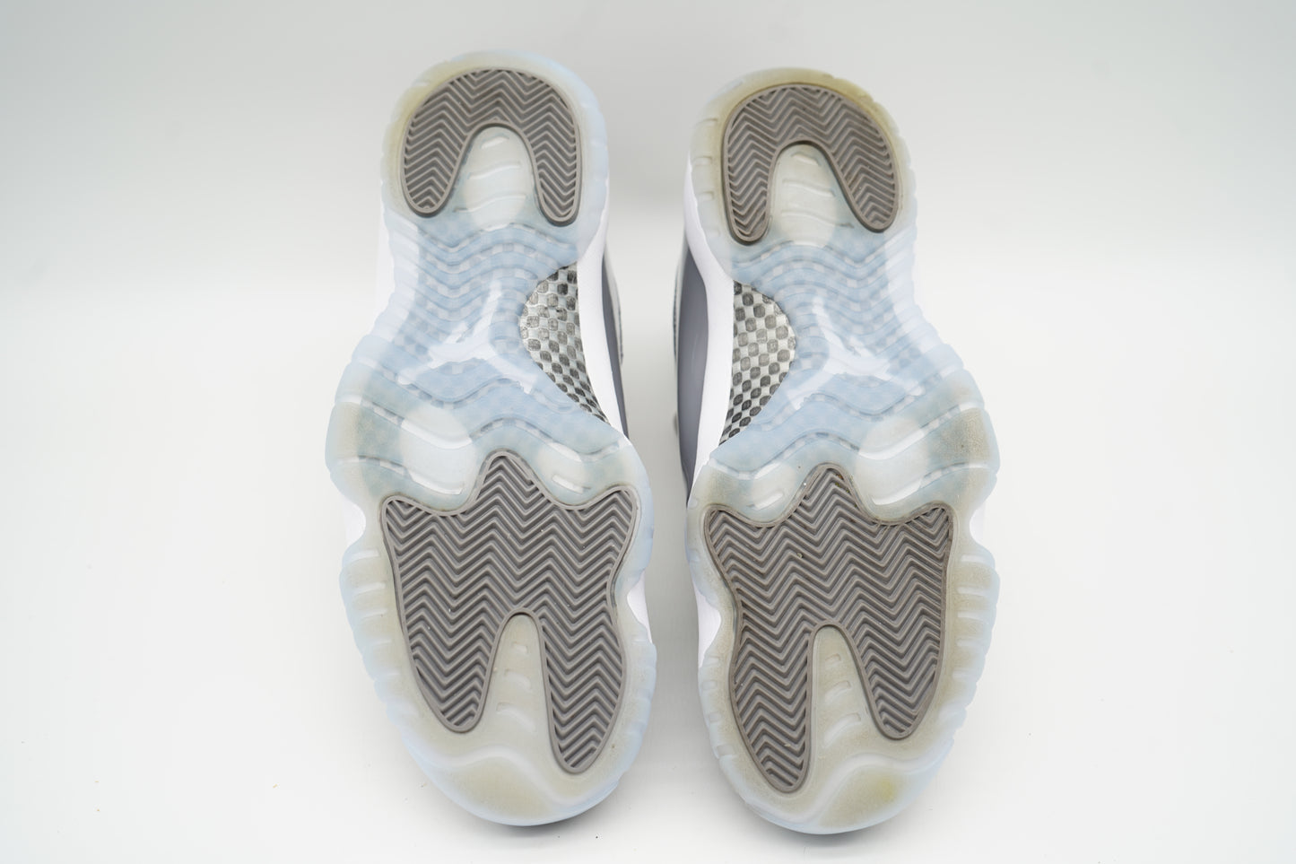 Jordan 11 Cool Grey