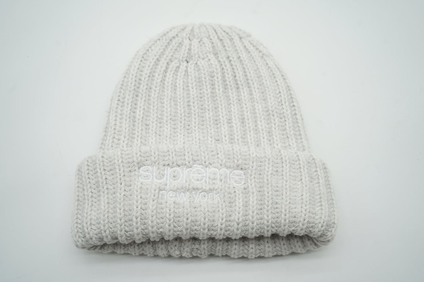 Supreme Chunky Rib Classic Logo Beanie White
