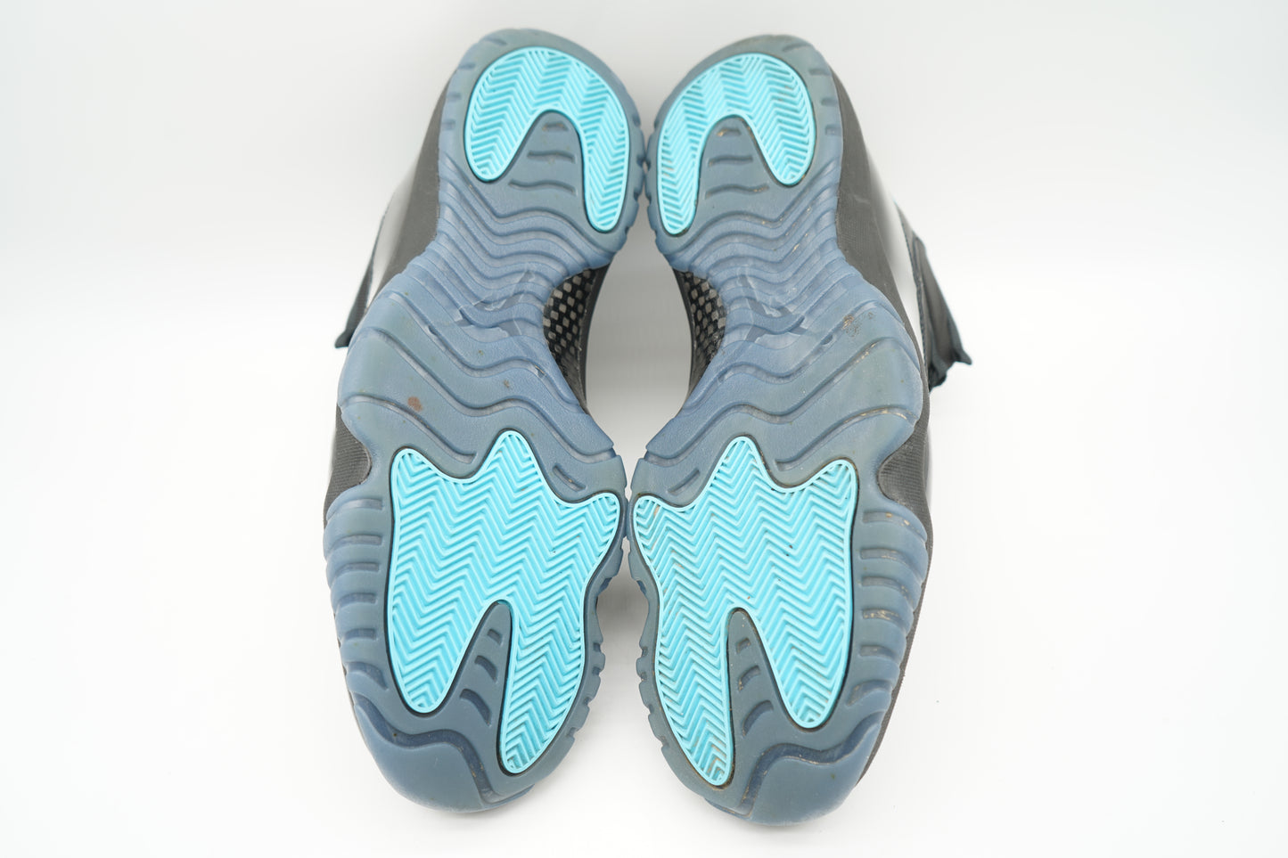 Jordan 11 Retro Gamma Blue (2025)