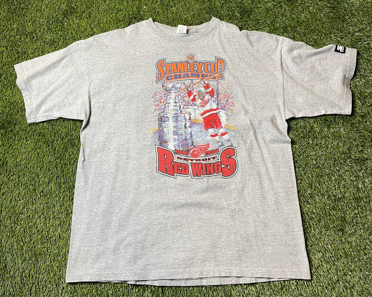 Vintage 1998 Stanley Cup Red Wings T Shirt