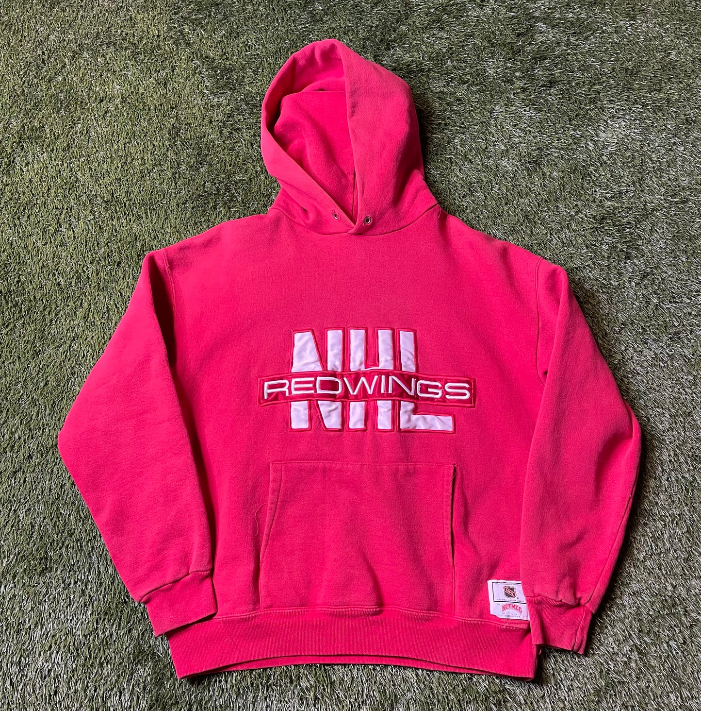 Vintage 90's Red Wings Nutmeg Hoodie