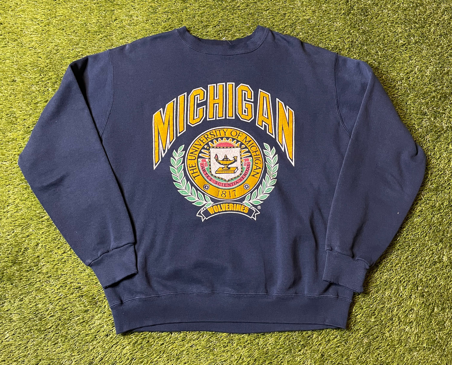 Vintage U of M Crest Crewneck