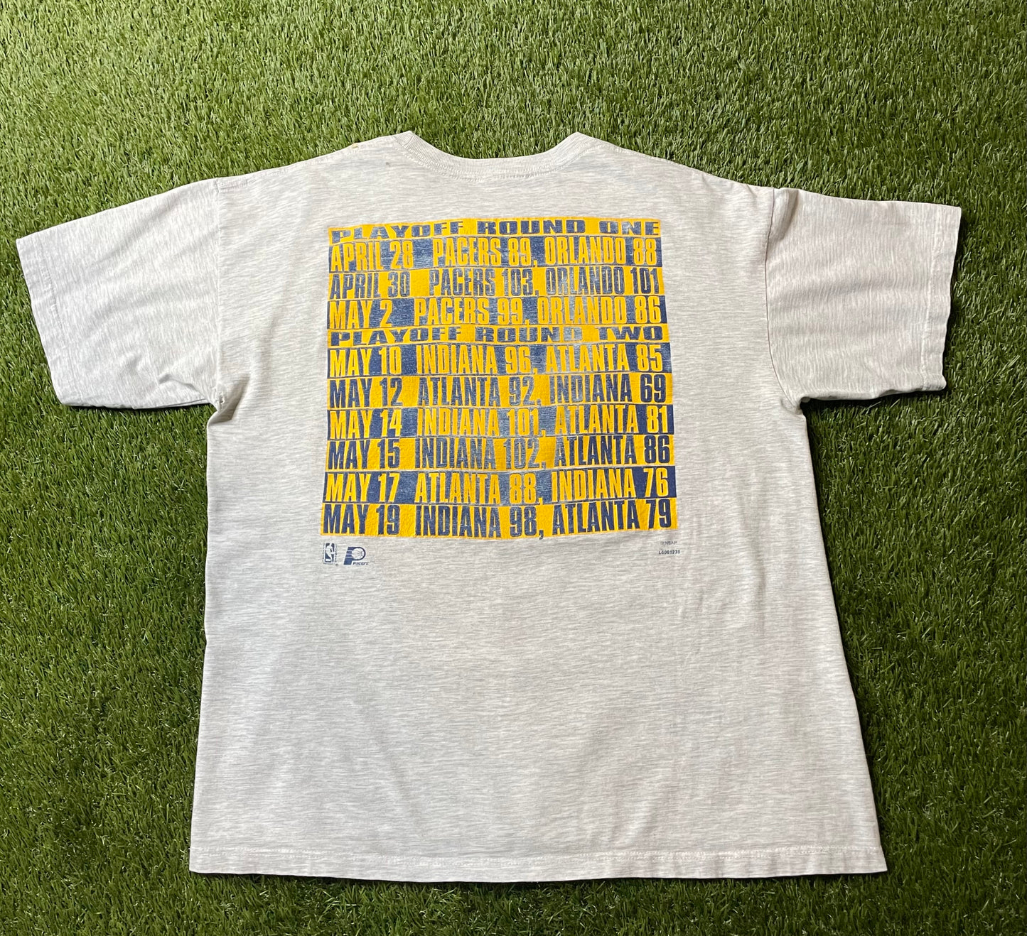 Vintage 1994 Indiana Pacers Playoff's T Shirt