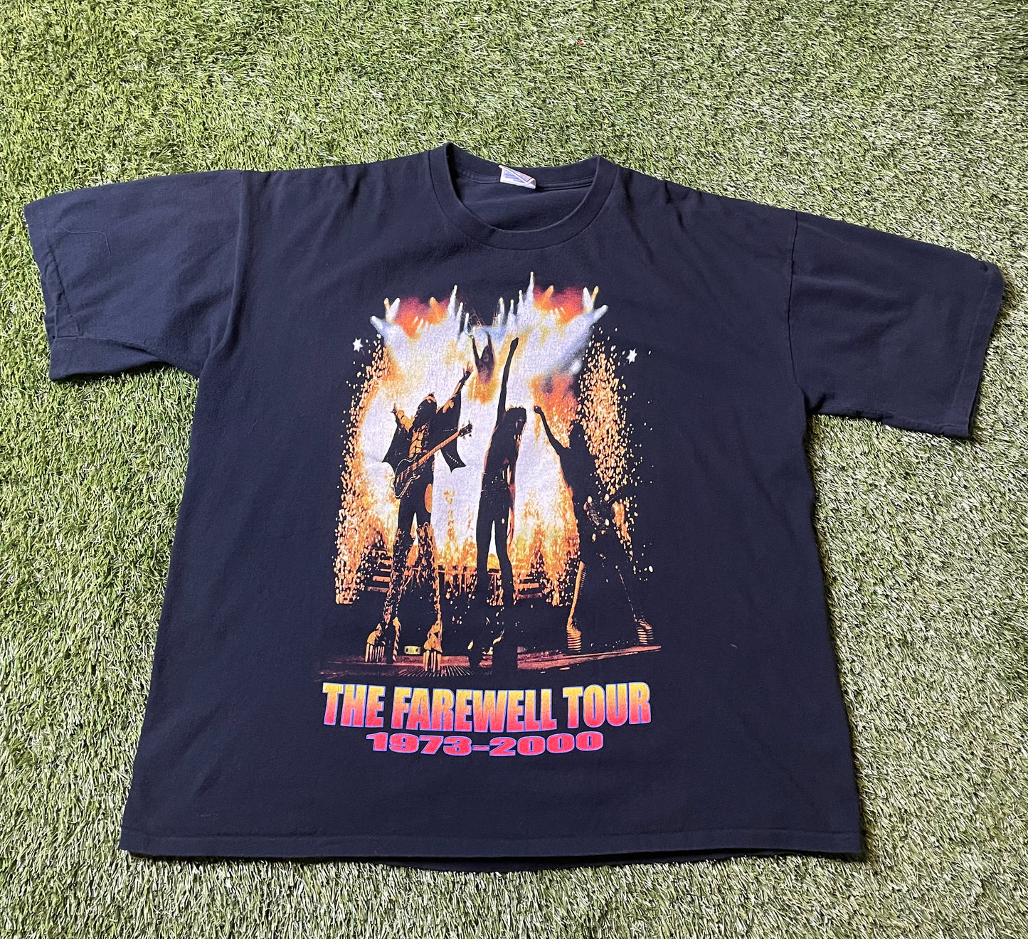Vintage 2000 Kiss Farewell Tour T Shirt