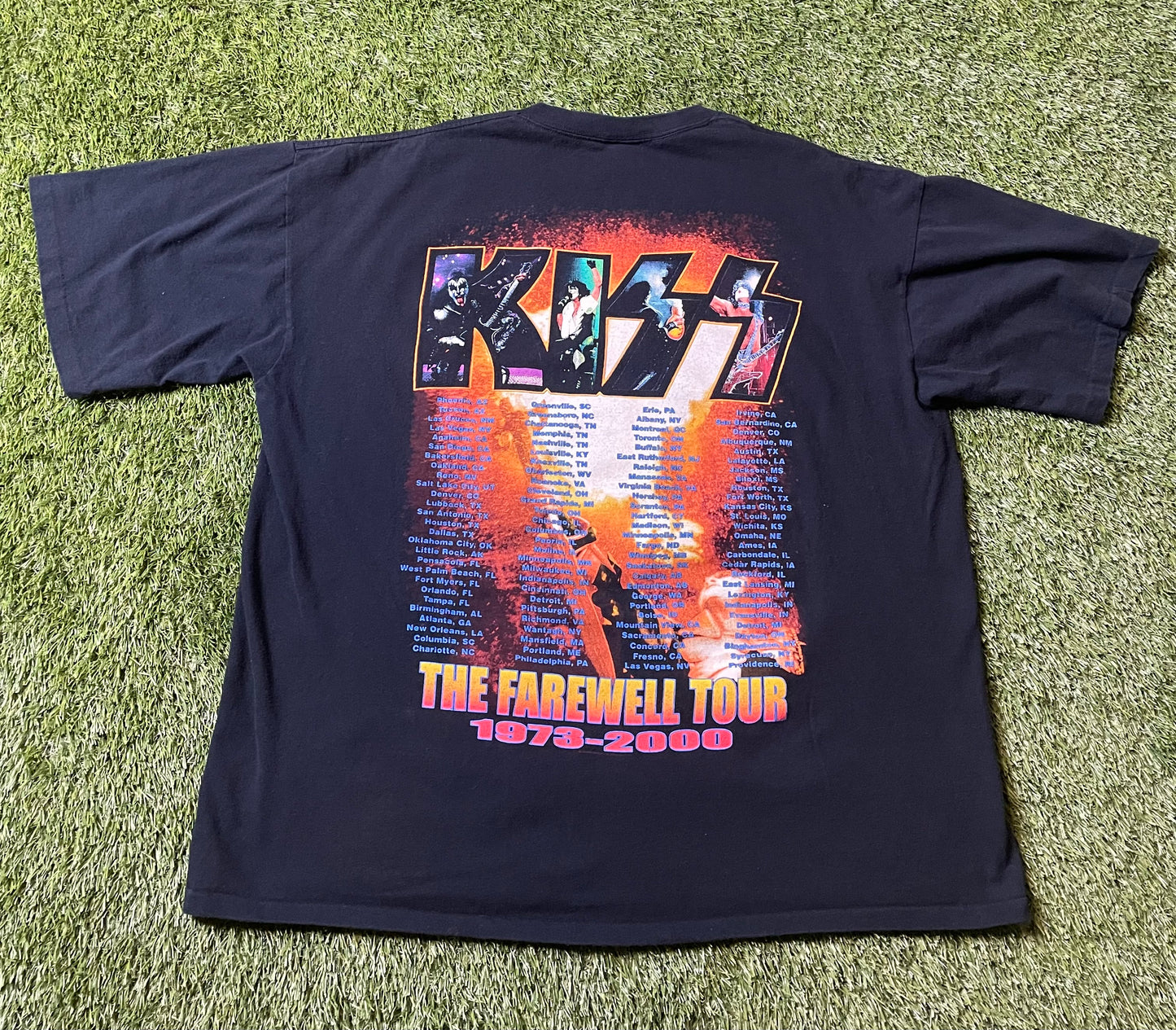 Vintage 2000 Kiss Farewell Tour T Shirt
