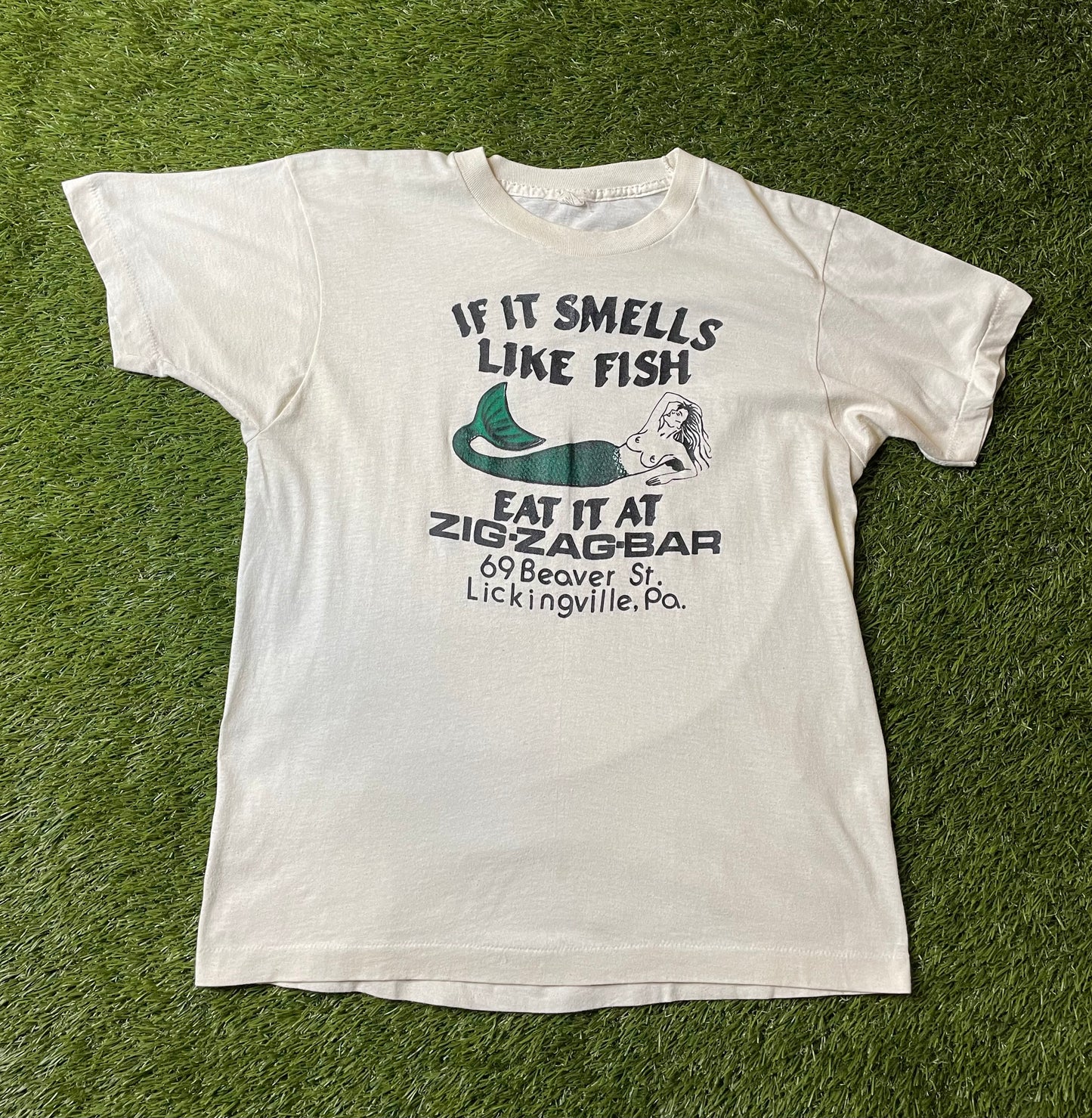Vintage 80's Eat it at Zig Zag Bar T Shirt