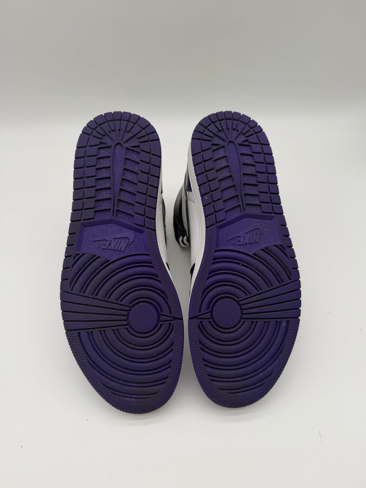 Jordan 1 Retro High Court Purple White
