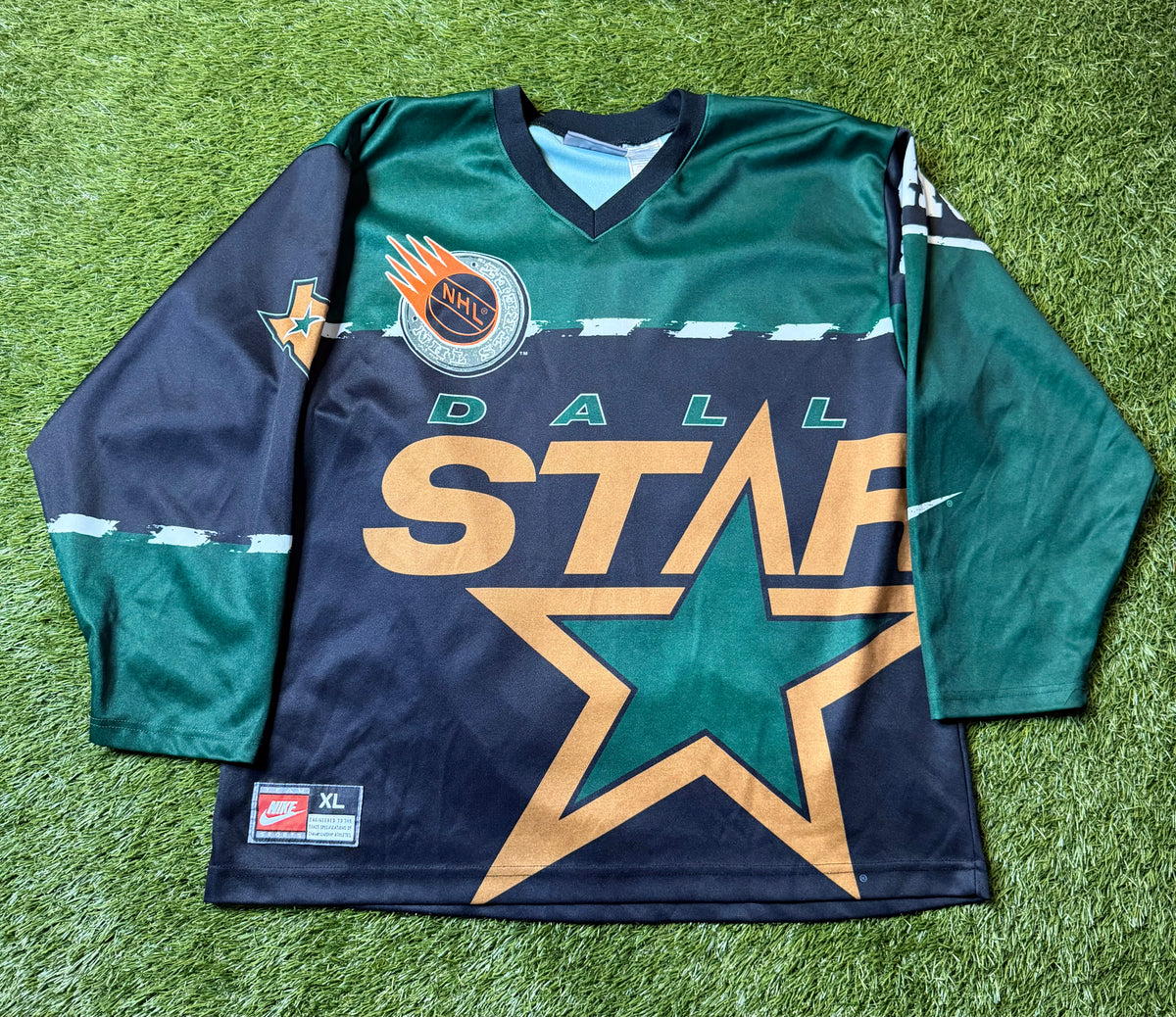 Vintage 90's Dallas Stars AOP Nike Hockey Jersey