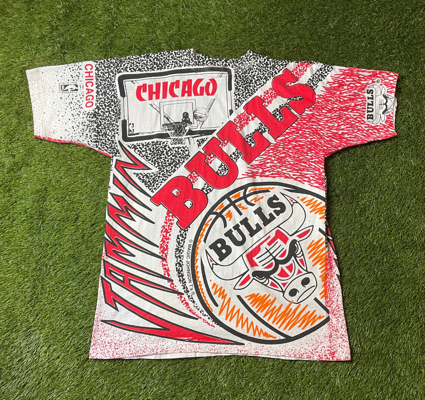 Vintage 90's Chicago Bulls AOP T Shirt
