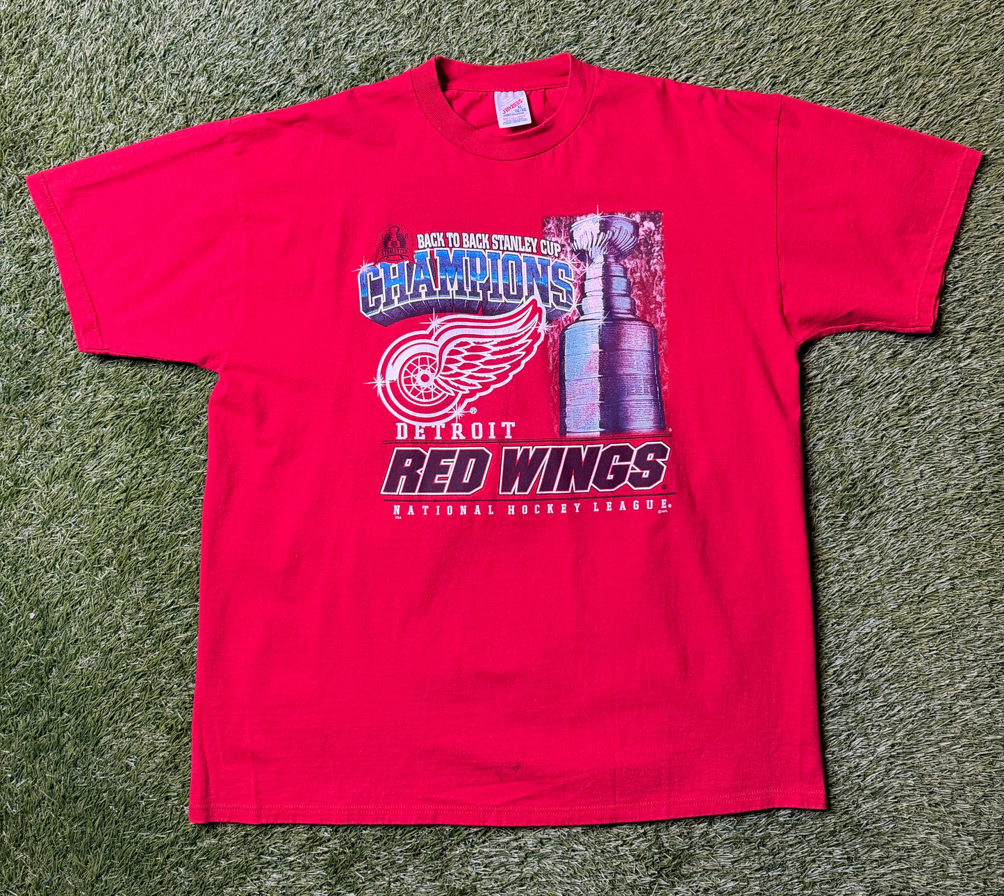 Vintage 1998 Detroit Red Wings Stanley Cup Champs T Shirt