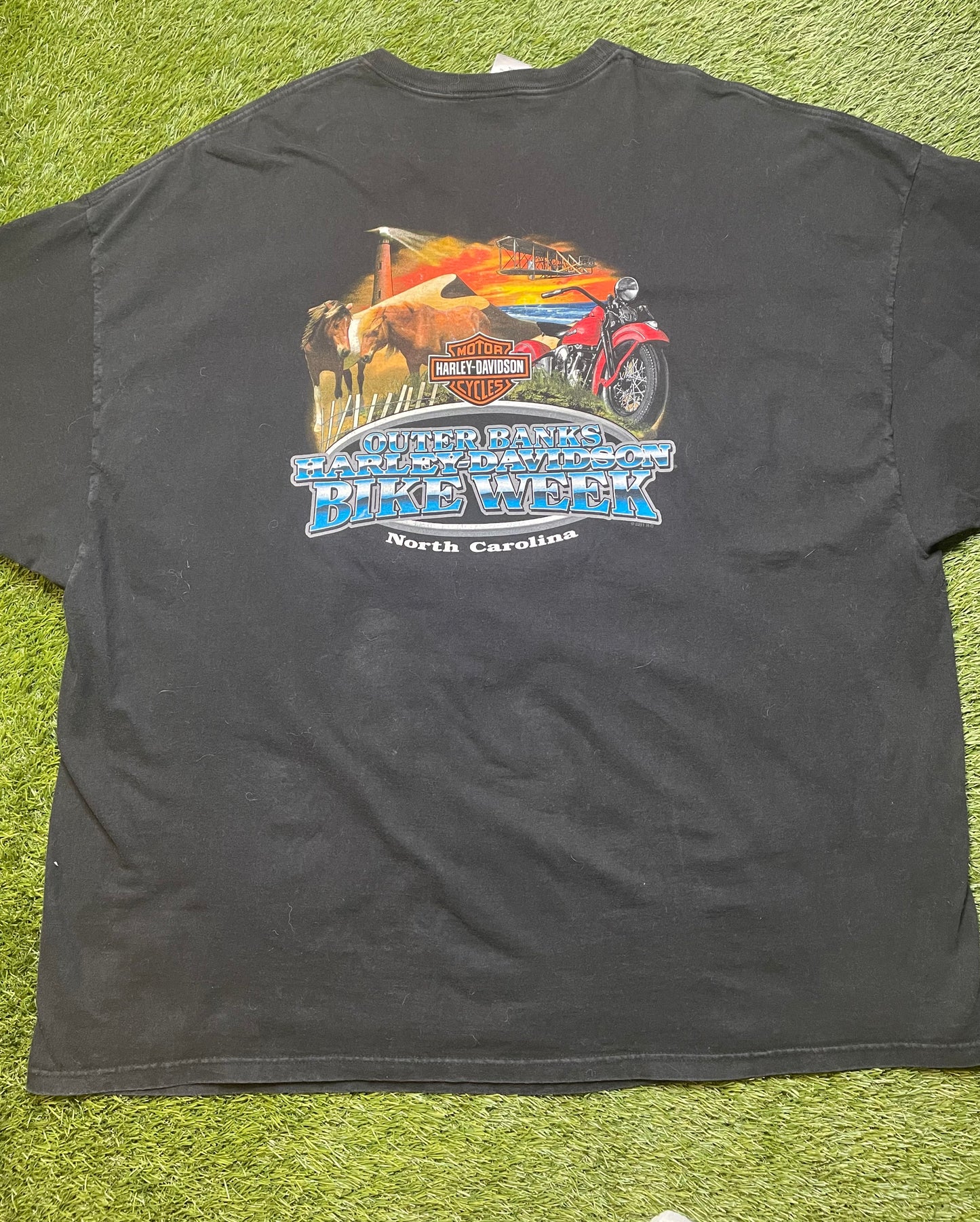 Vintage Outer Banks NC Harley Davidson Bike Week T Shirt