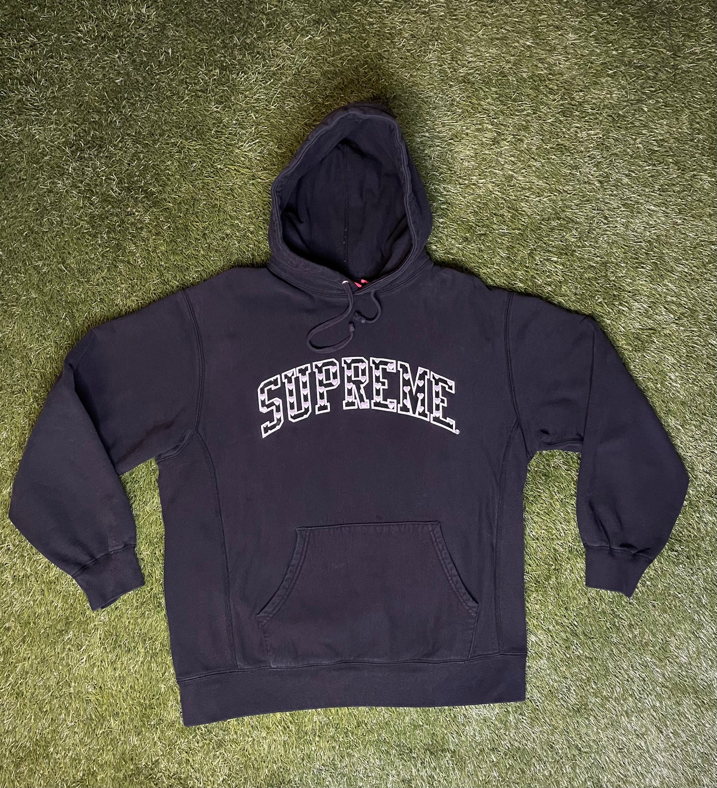 Supreme Heart Hoodie Black