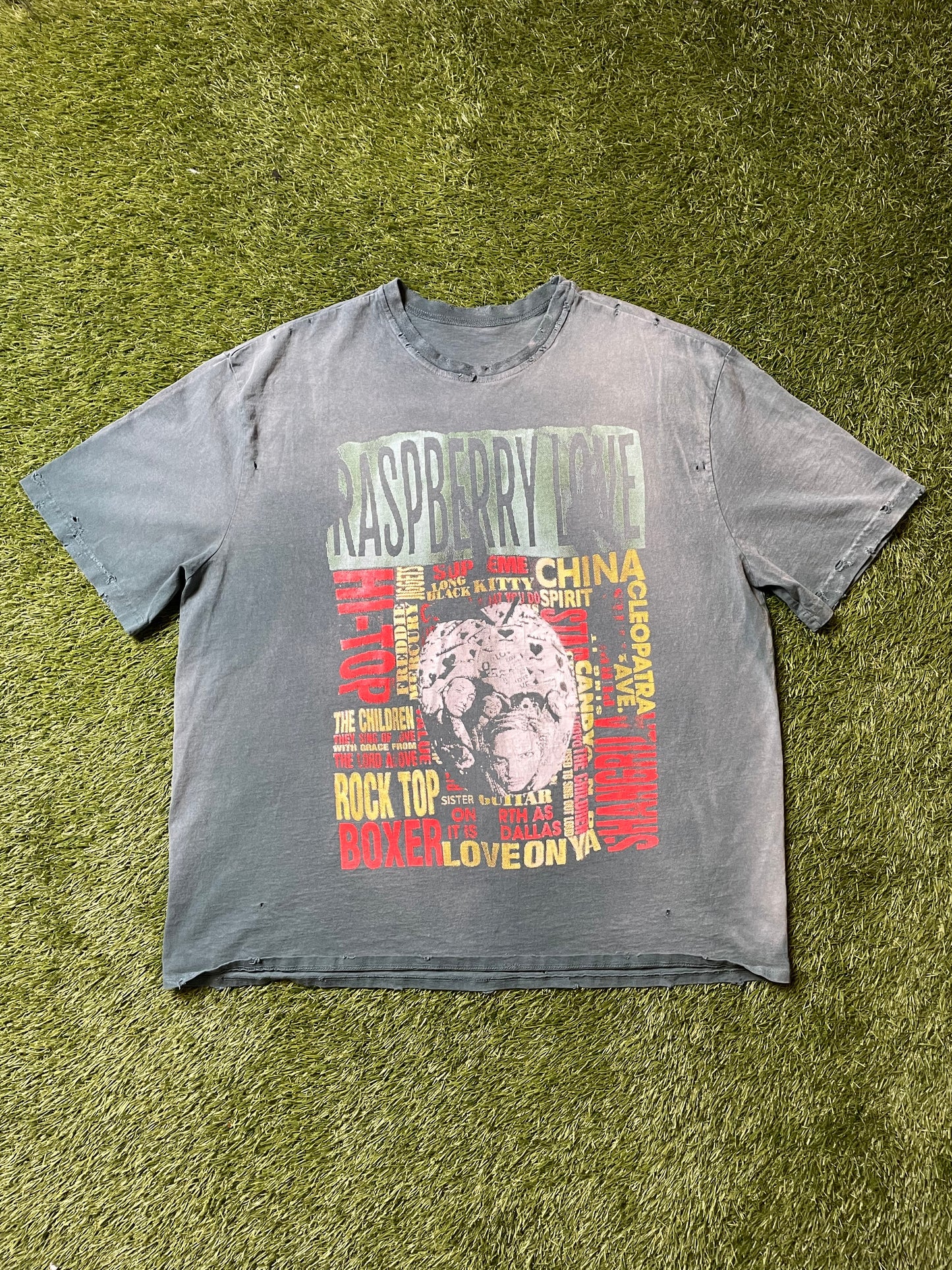 GV Gallery Raspberry Hills Love T Shirt