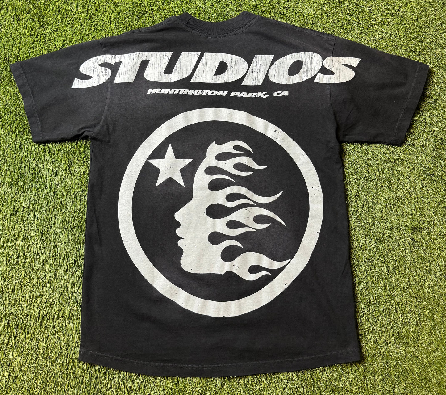 Hellstar Cartoon Logo Glitter Logo T-shirt