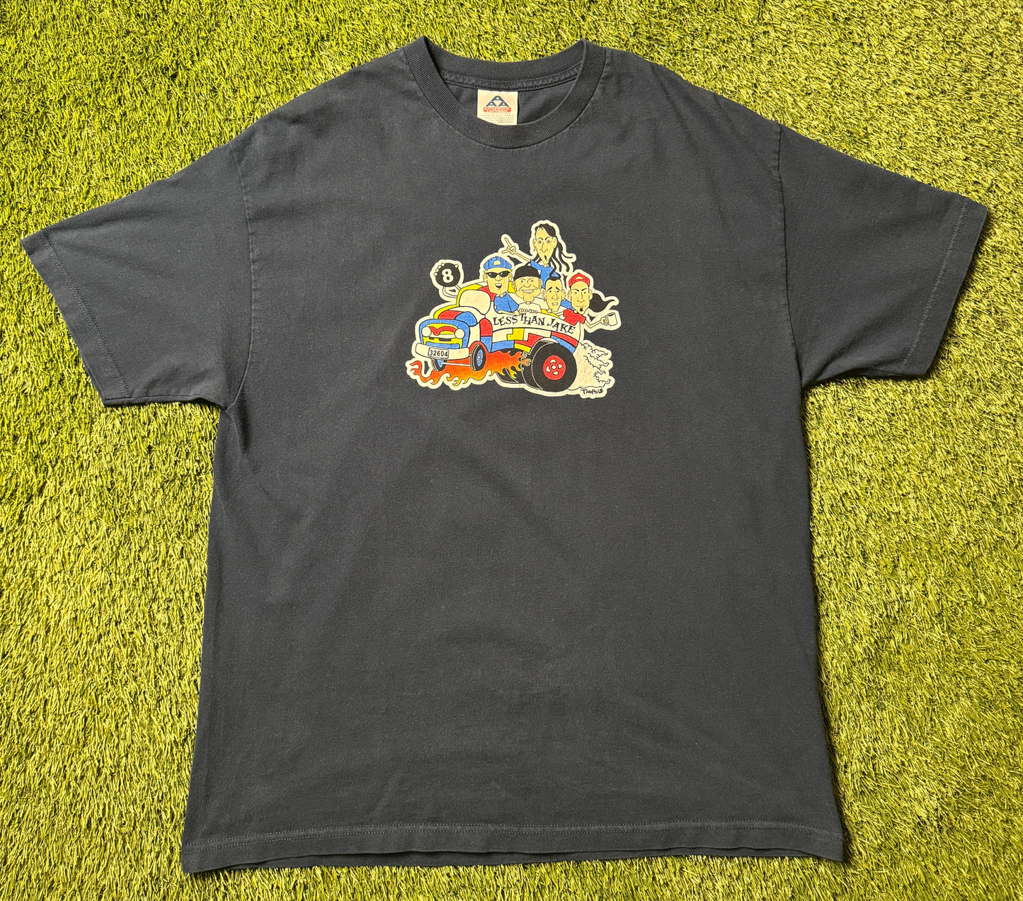 Vintage 2000's Less than Jake Band T Shirt
