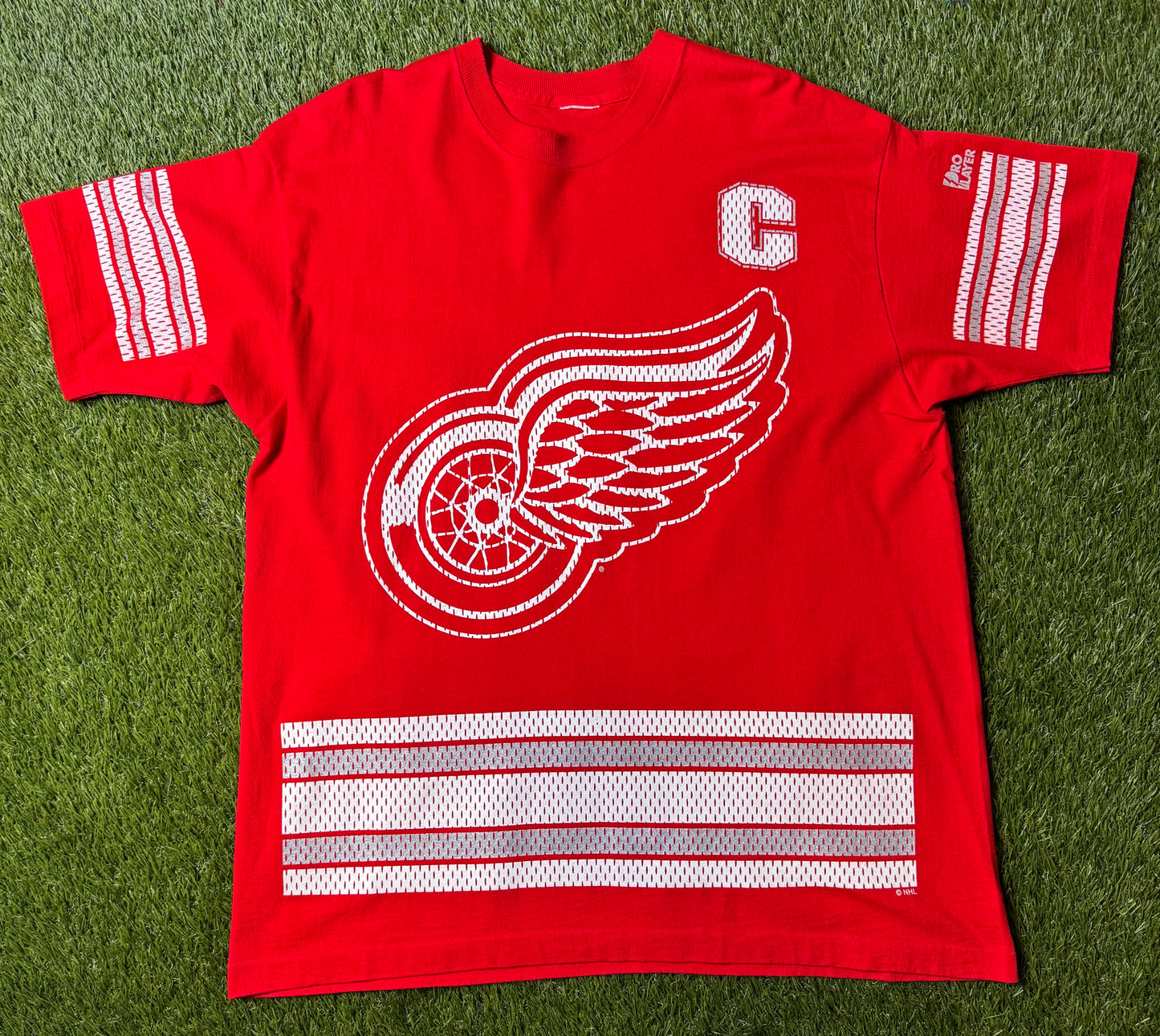 Vintage 90's Steve Yzerman Jersey T Shirt