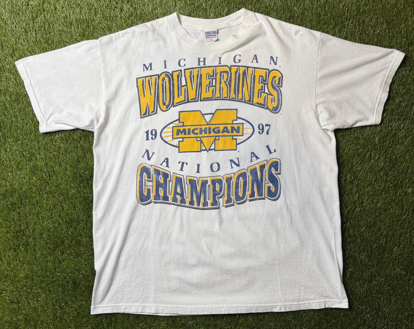 Vintage 1997 Michigan National Champs T Shirt