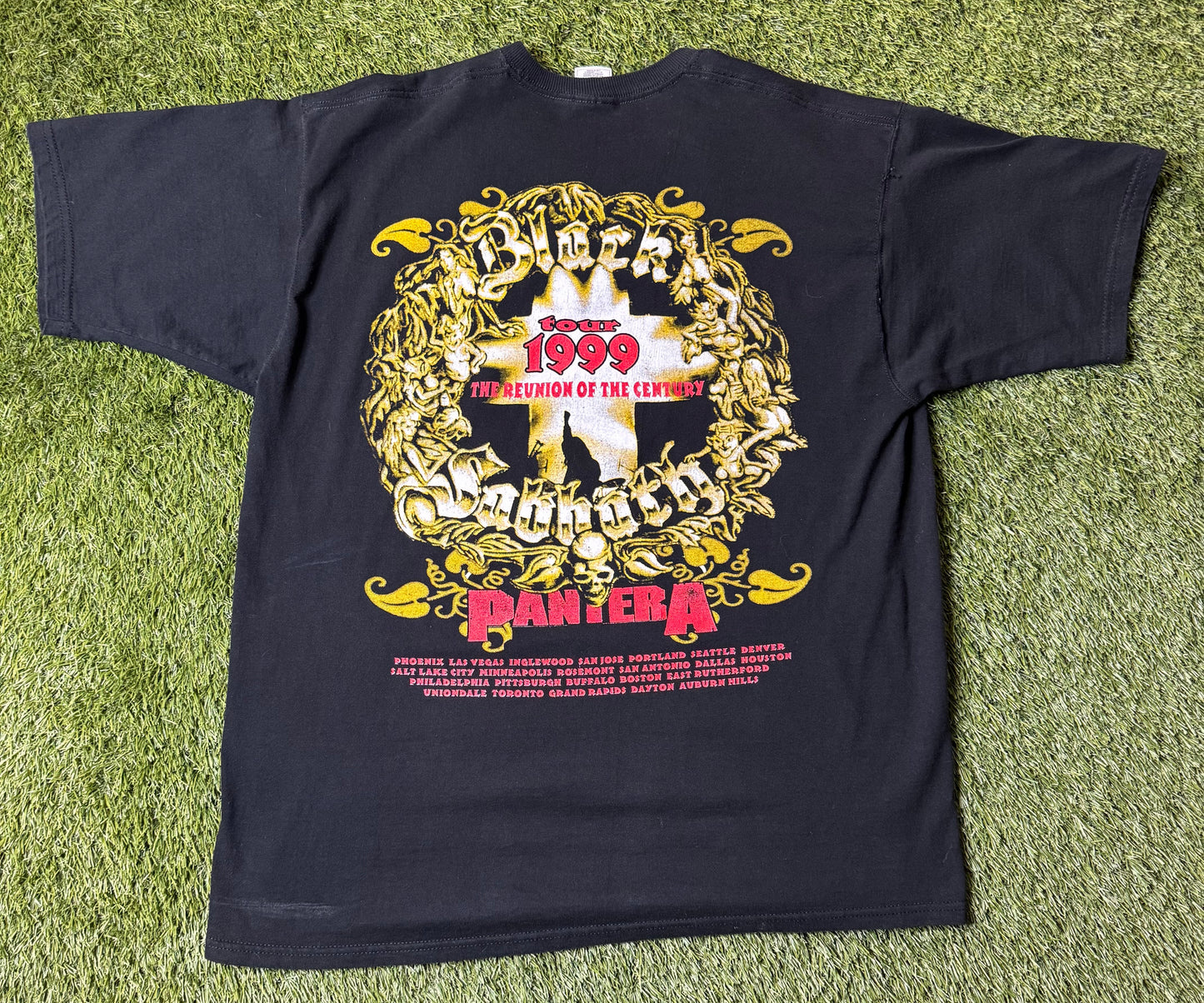 Vintage 1999 Black Sabbath Reunion Tour T Shirt