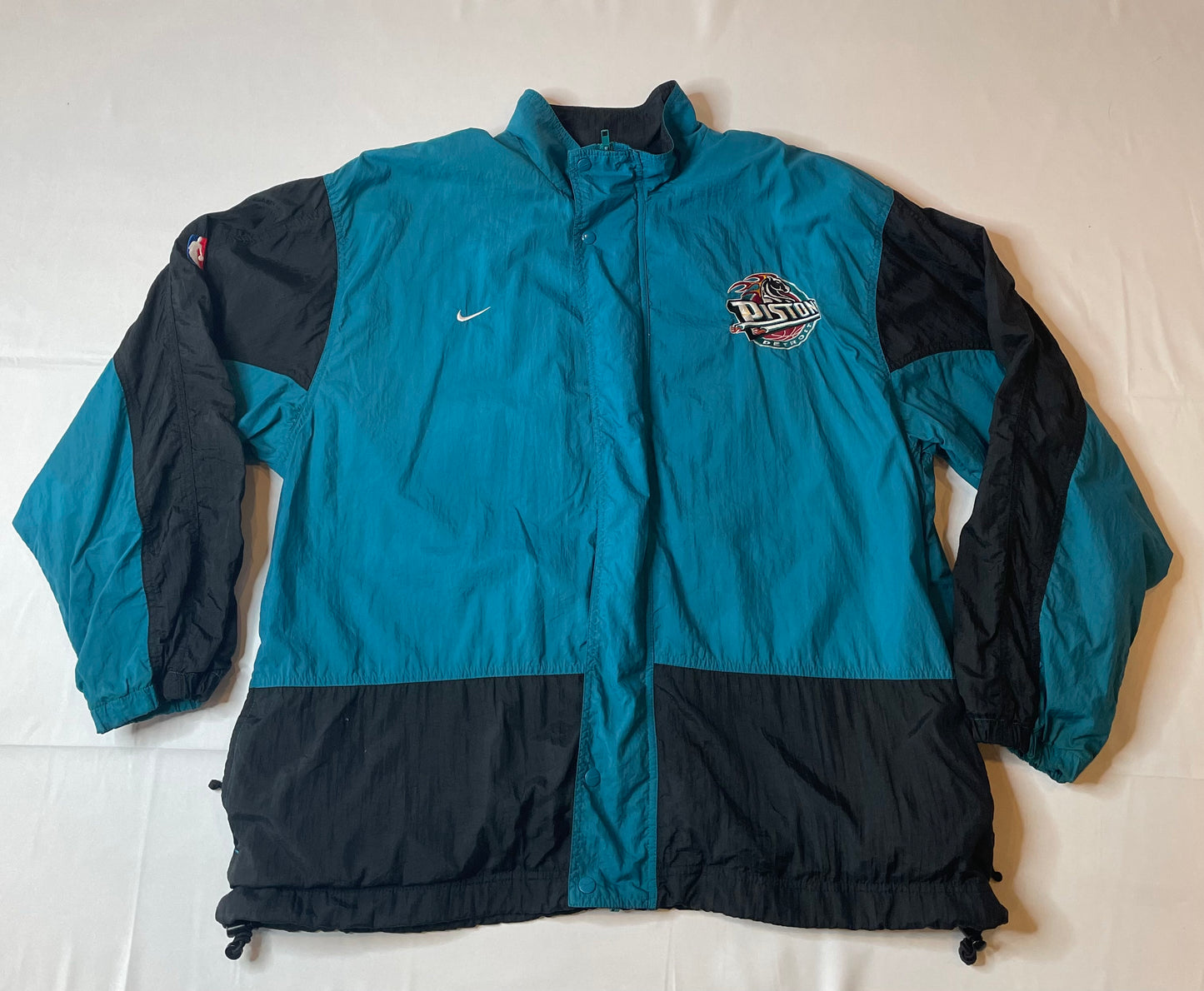Vintage 90's Detroit Pistons x Nike Jacket